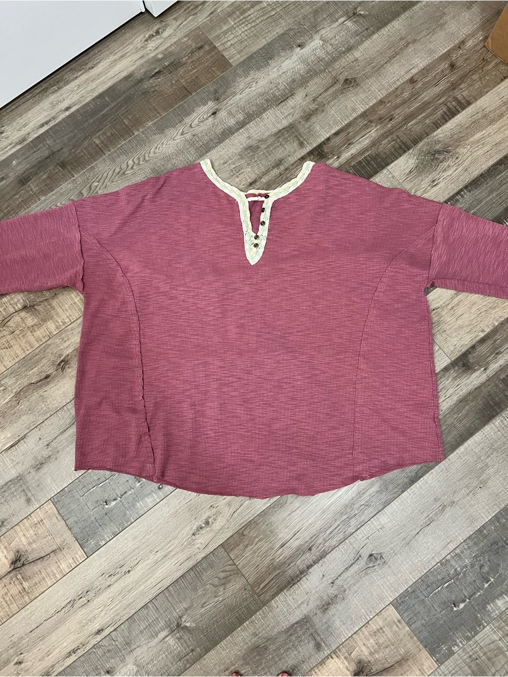 easel Rose Pink Crochet-Trim Split-Neck Tunic oversized sized M EUC
